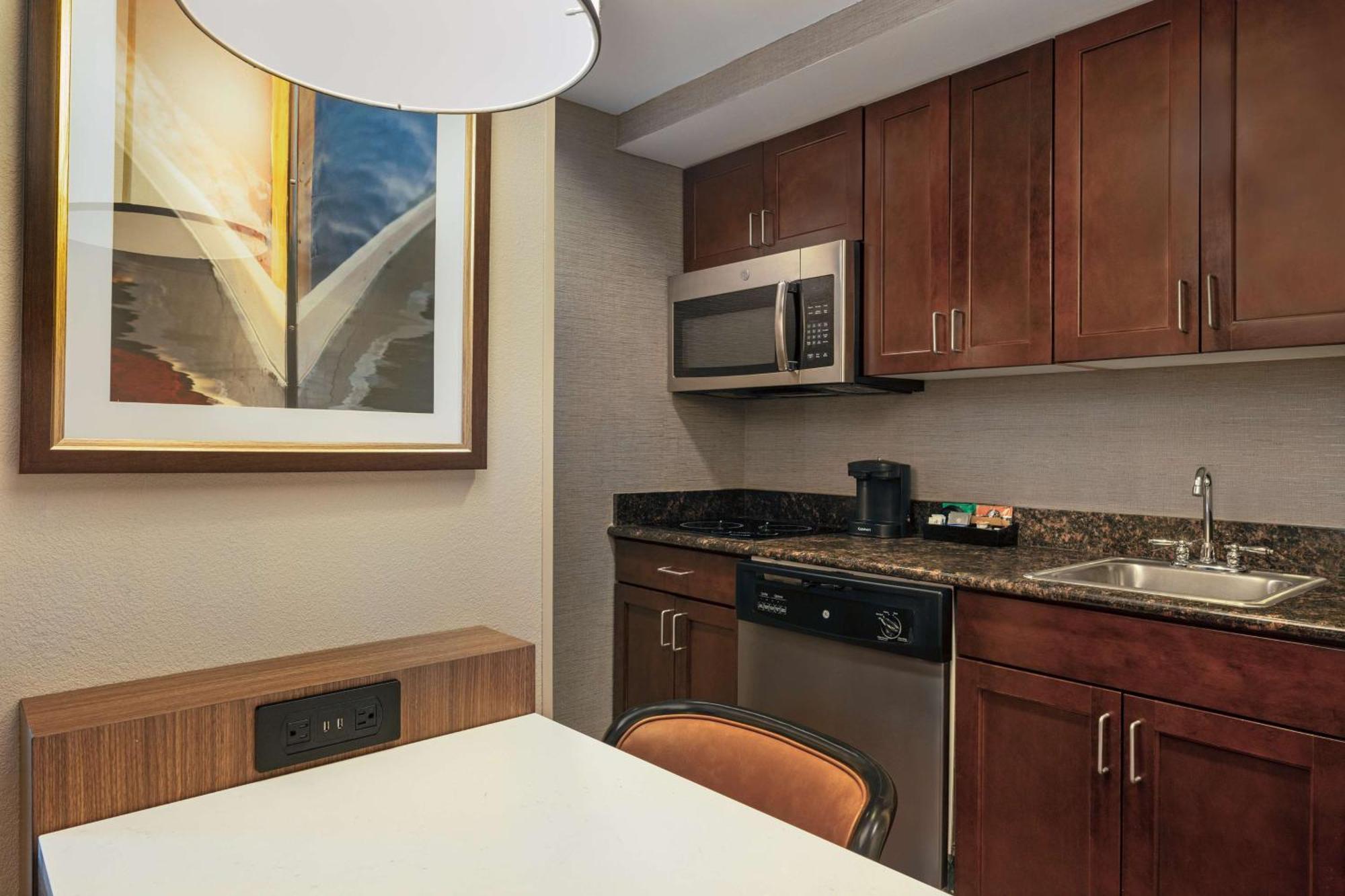Homewood Suites Фредериксберг Экстерьер фото