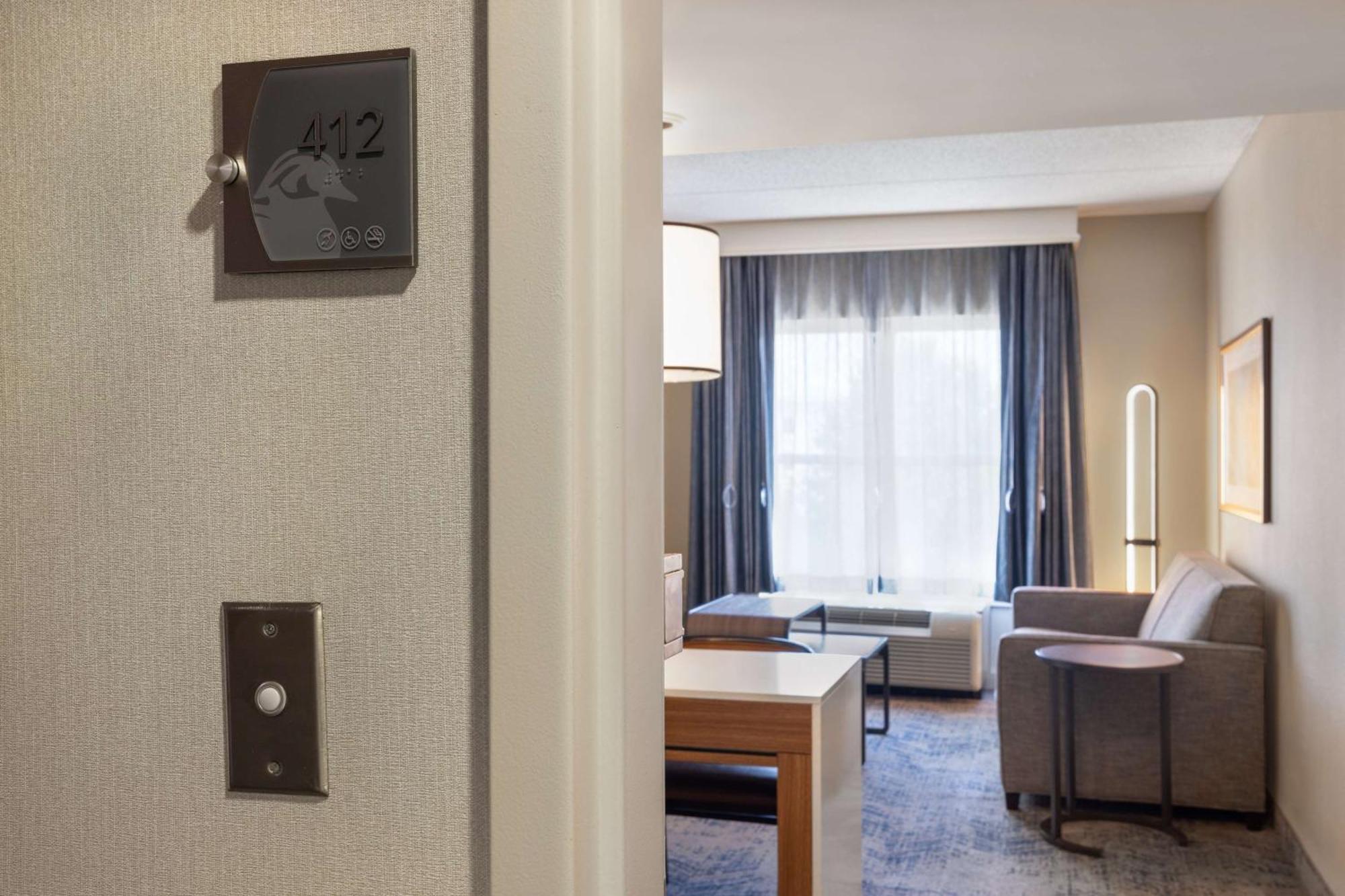Homewood Suites Фредериксберг Экстерьер фото